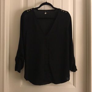 Black sheer three quarter sleeve V back with gold